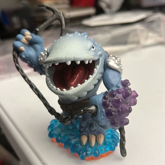 THUMPBACK Skylanders Giants Figure - Picture 2 of 6
